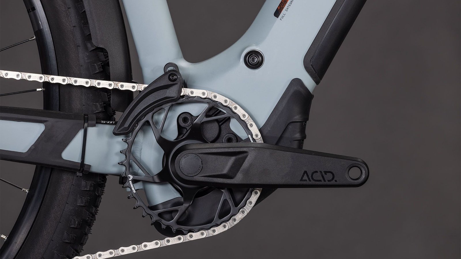 CUBE Reaction Hybrid SLX 800 FE Detail